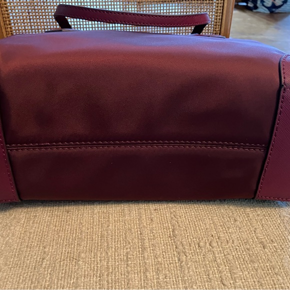 Michael Kors Eva Lightweight Nylon and Leather Small Tote Bag in Dark Berry NWT - Picture 3 of 10